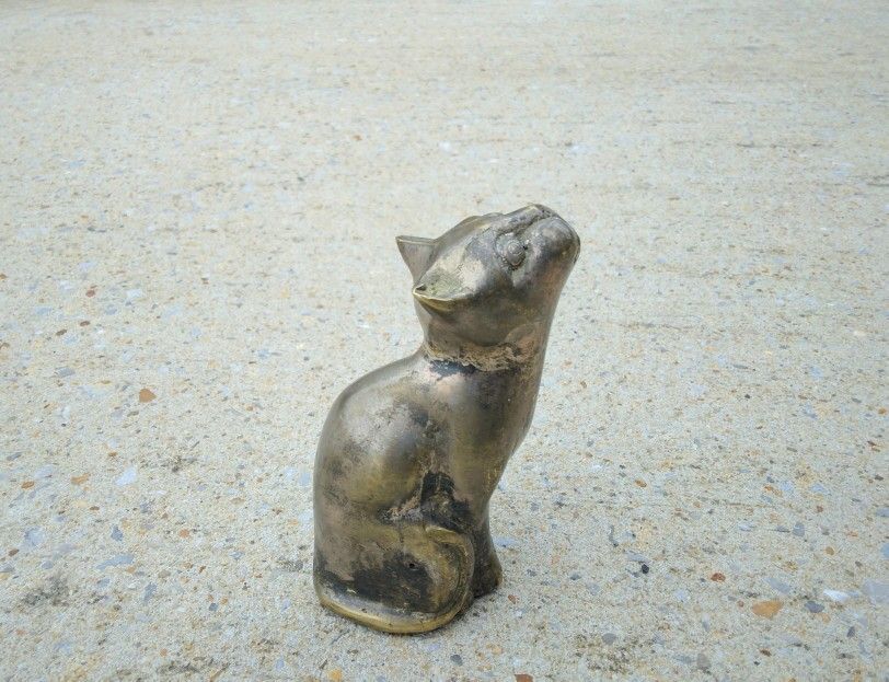 Vintage Brass Sitting Cat Figurine 