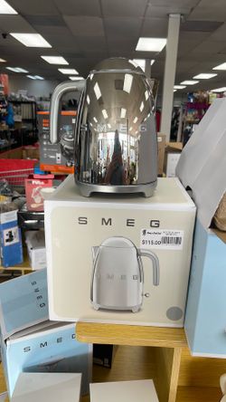 SMEG kettle chrome opened box