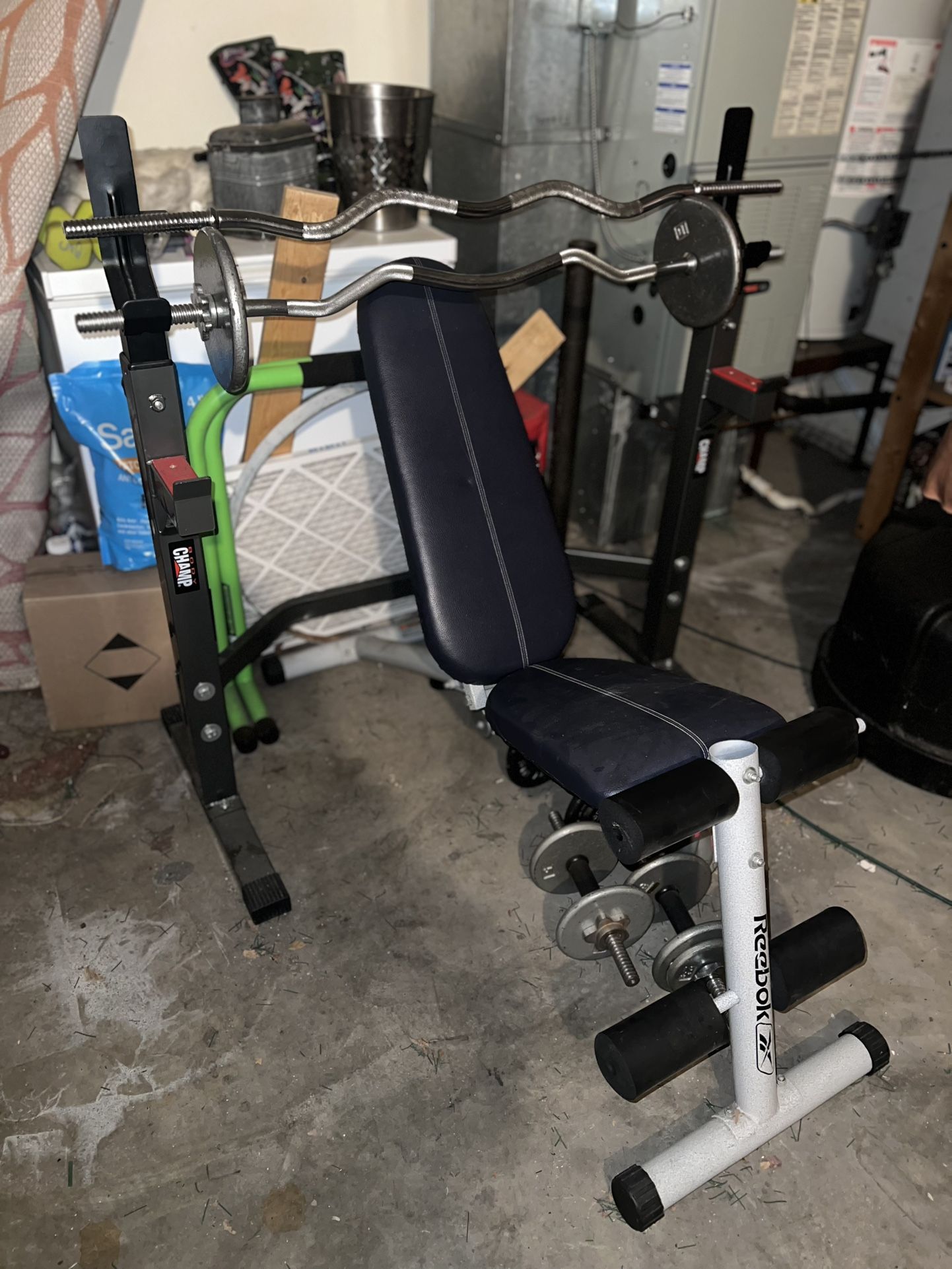 Weight Bench With Rack And 1 Curl Bar