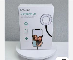 Aduro U-Stream Jr. Home Streaming Studio Ring Light