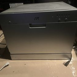 21 Inch Silver Portable Dishwasher With 6  Cycles