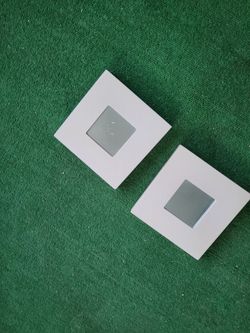 Mirror set