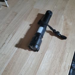 Rechargeable FlashLight