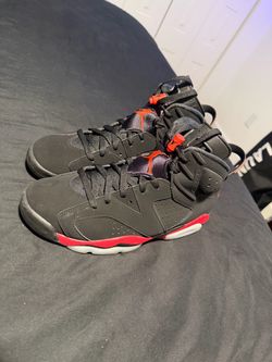 Air Jordan 6 Retro Black & Red – Men’s Size 10.5 – Used