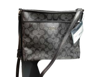 Coach J1977-f2210 Black Purse / Handbag