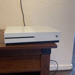 XBOX ONE S /disc