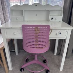 Kids Desk And Chair