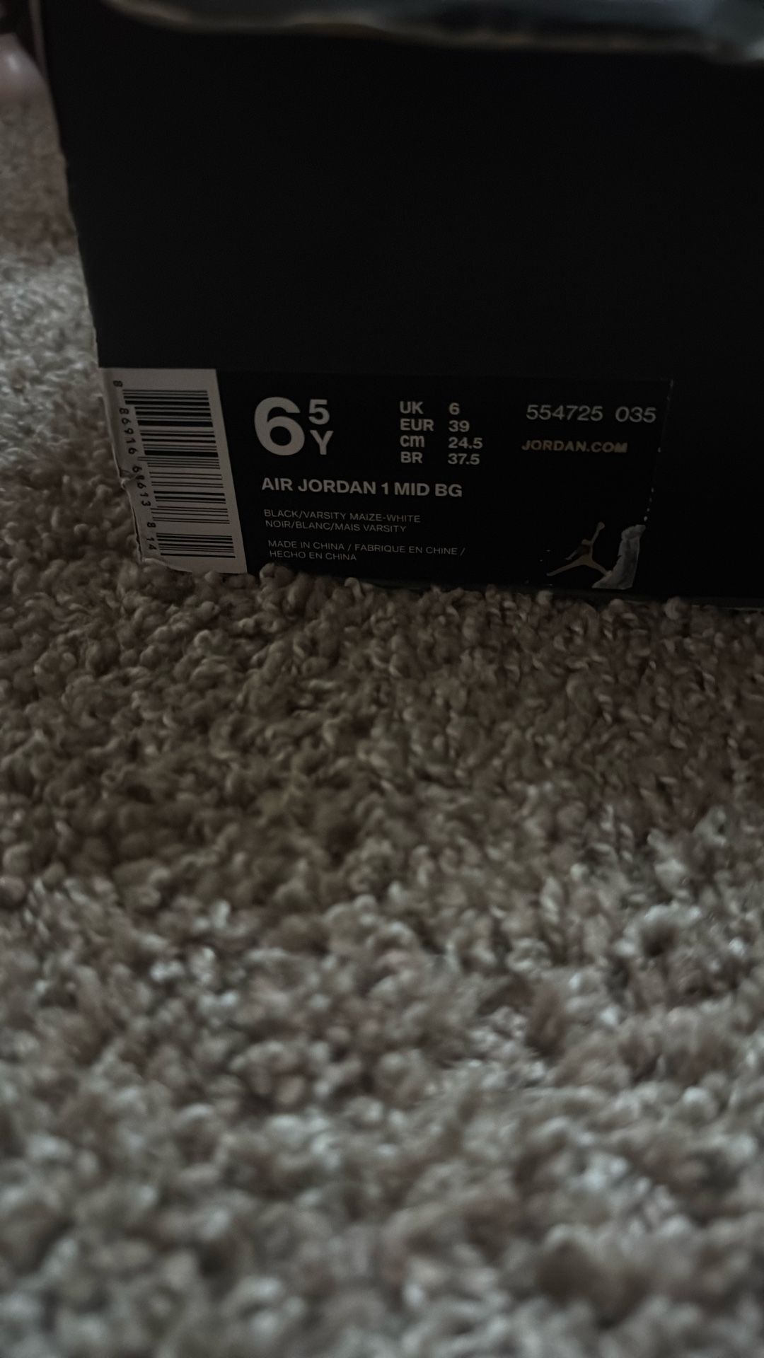 Air Jordan One Mid Bg