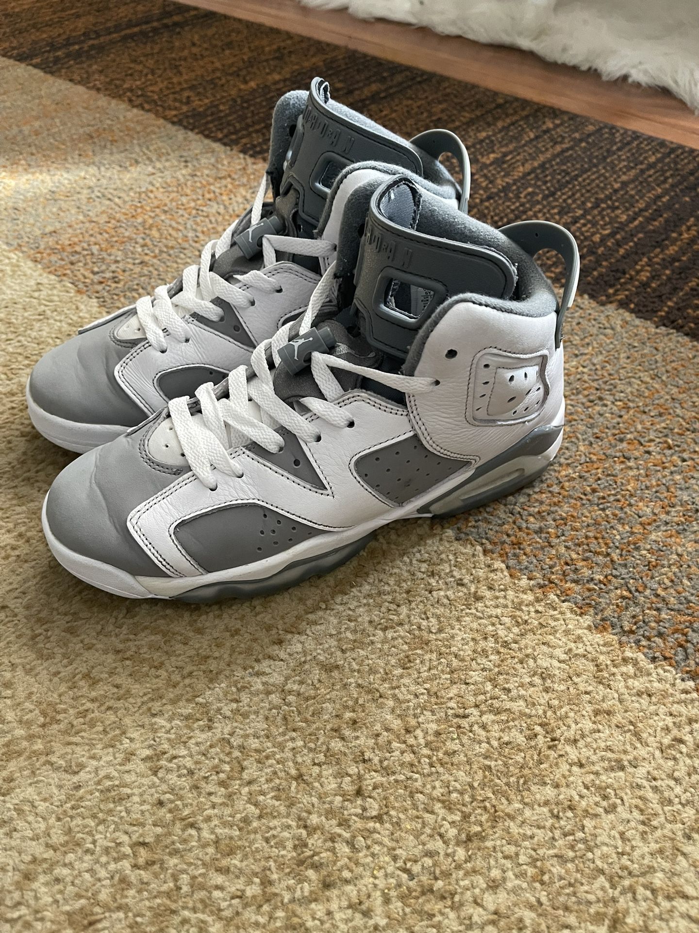 Air Jordan 6 Retro “Cool Grey/Medium Grey White Men’s size 6Y 24cm