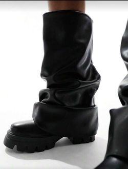 Black Boots