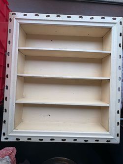 Metal hanging display case