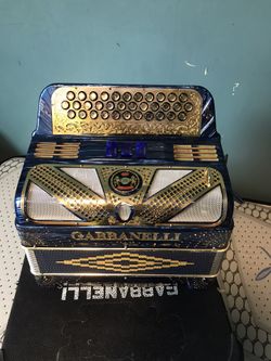 Acordeón Gabbanelli 3 Registros. Tono. De Fa