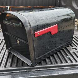 Metal Architectural Oasis Mailbox