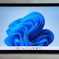 NICE MICROSOFT SURFACE PRO 7+ 7 PLUS WINDOWS TABLET i5 8GB RAM