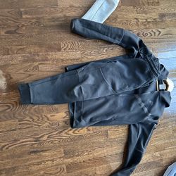 Black Nike tech 2 pcs