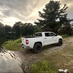 2017 Toyota Tundra