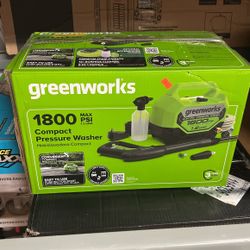 Compact Pressure Washer 