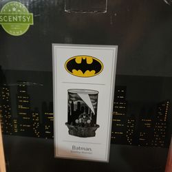 Scentsy Batman warmer