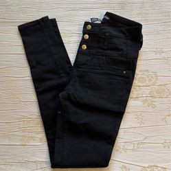 Refuge Size 4