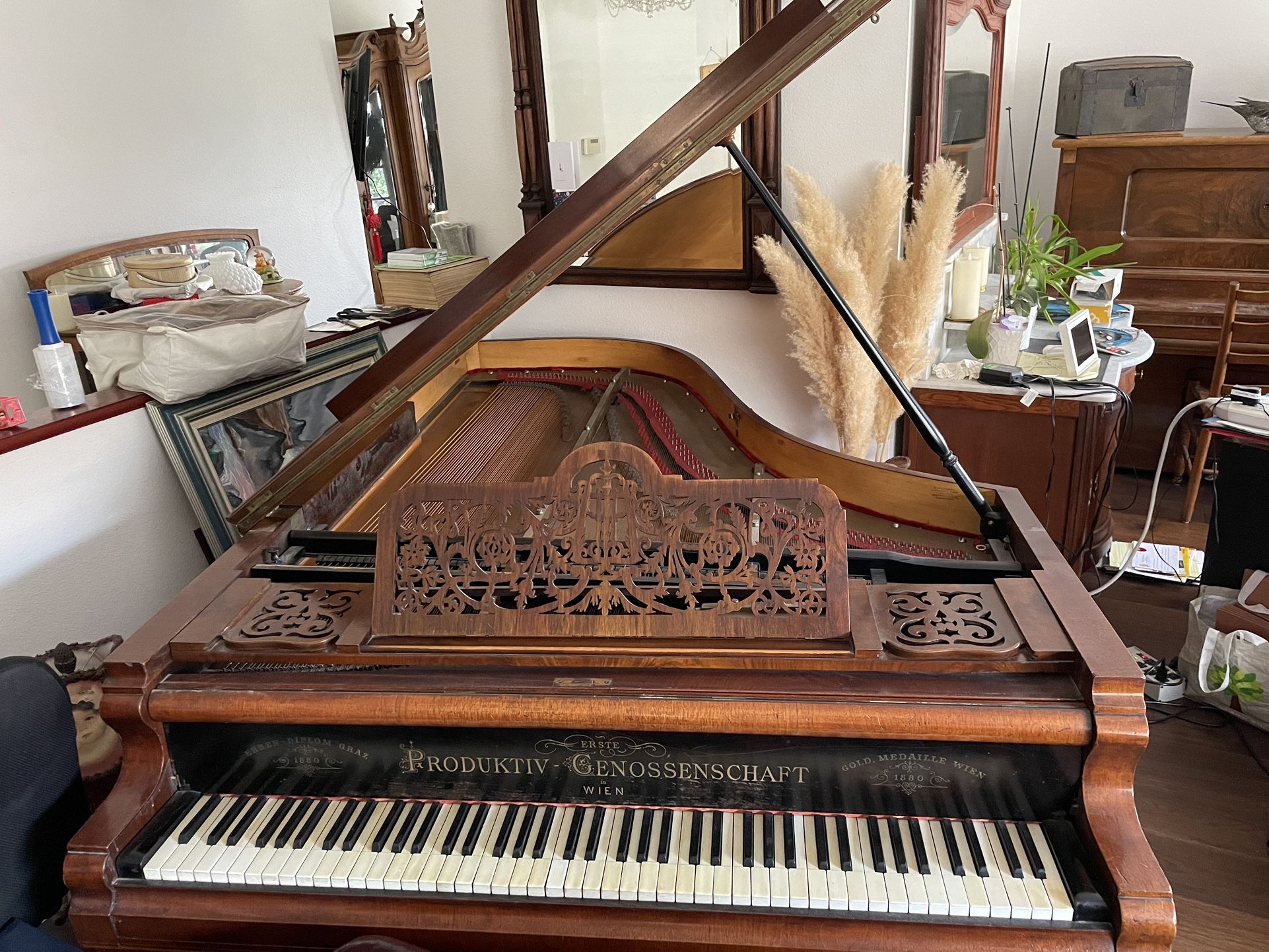 FREE!! Must Be Gone By Saturday 3-9-24! 1884 Antique Austrian baby grand piano Won’t Respond To “Is This Available”