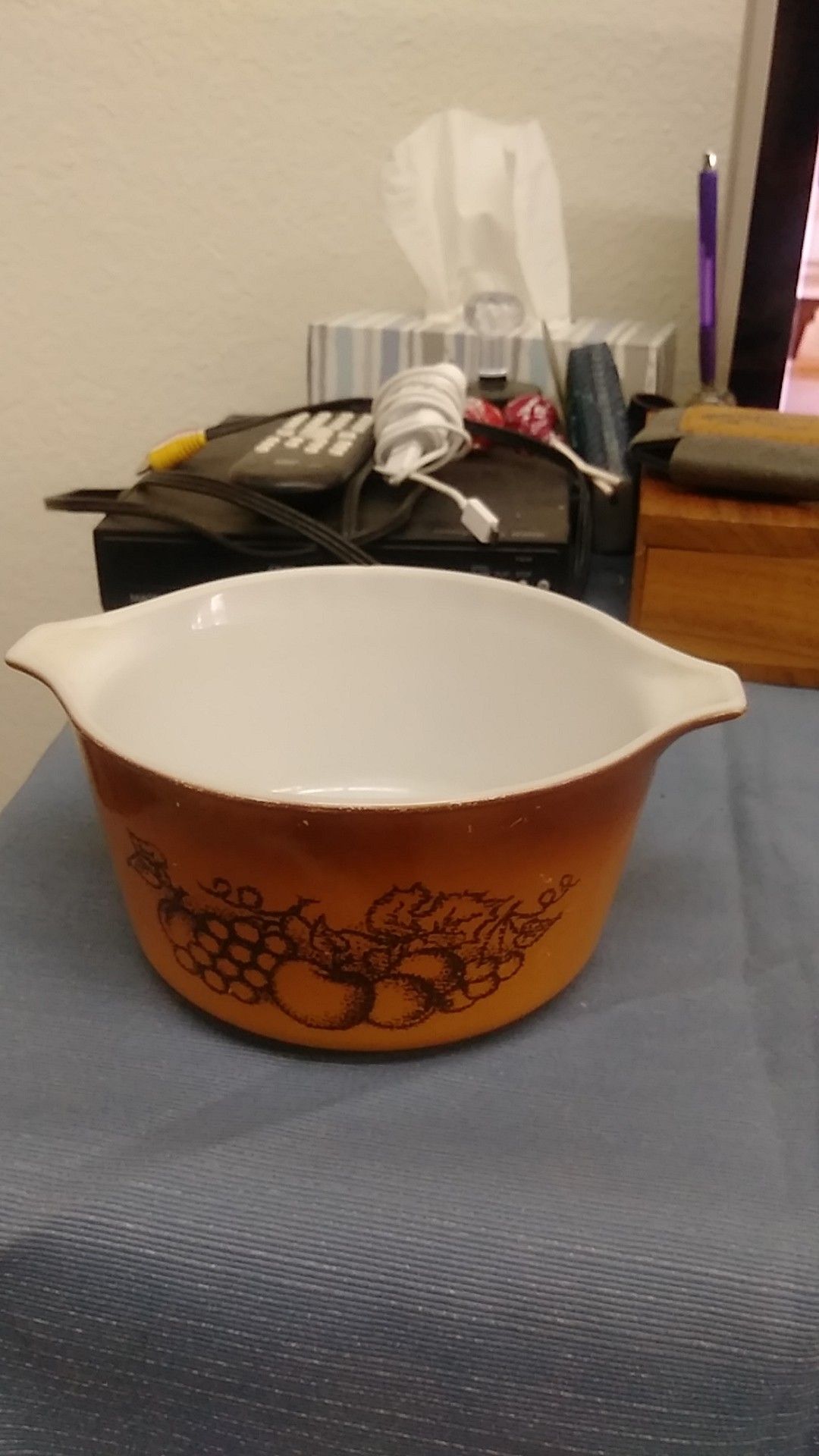 Pyrex 1qt bowl