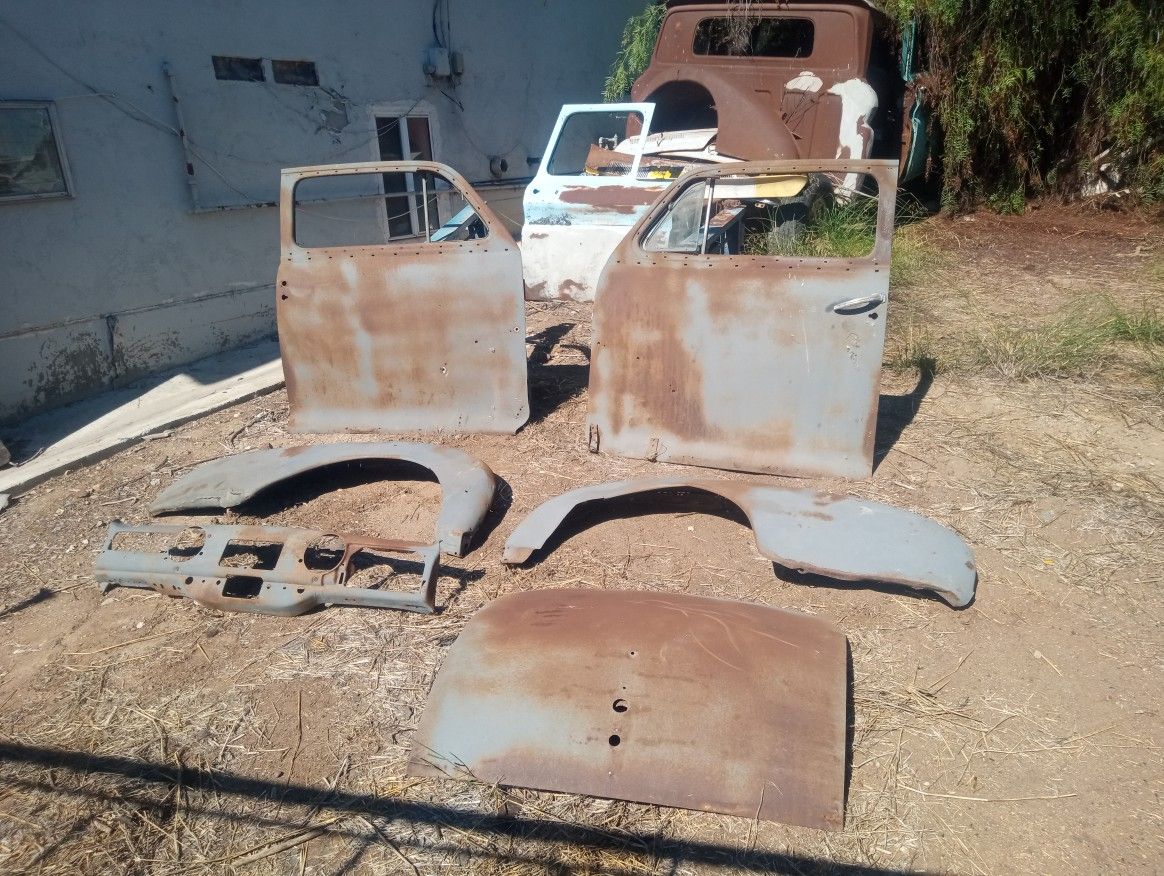 Parts 1947 N 48 Chevy 2 Door Sedan
