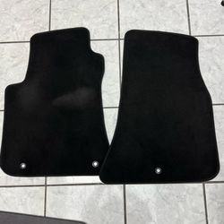 Challenger floor mats black OEM