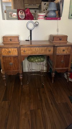 vintage desk