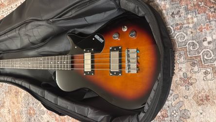 G2220 ELECTROMATIC® JUNIOR JET™ BASS II SHORT-SCALE