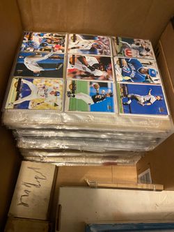 MASSIVE BASEBALL CARD LOT NEW AND VINTAGE