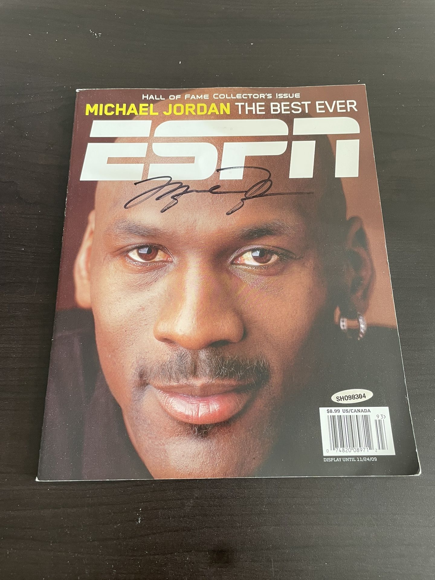 Michael Jordan Autographed Hall Of Fame Collectors Issue