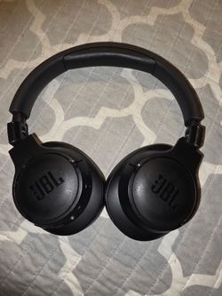 JBL headset