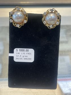 14KT Pearl Earrings 