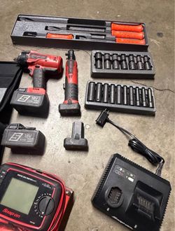 Snap on tools bundle