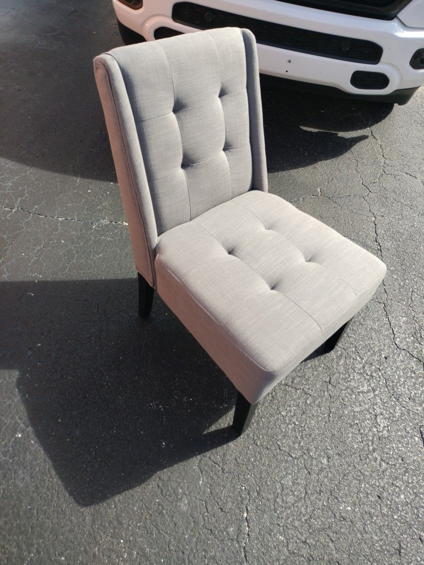 ✨ Elevate Your Space ✨💺