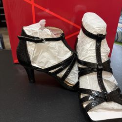 Aerosoles. Black Dressy High Heel Sandals. Party Heel In Size 5.5