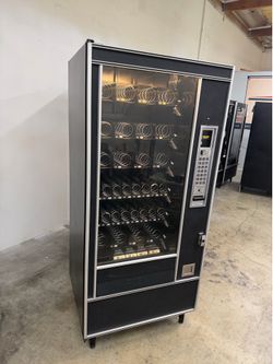 AP 6600 Snack Vending Machine - Card Reader Ready - $750