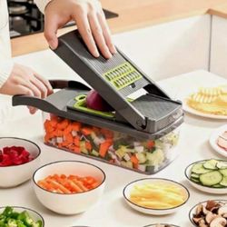 16-In-1 Manual Vegetable Chopper Set | With 7 Stainless Steel Blades, High-Quality Grater, Sieve, Professional Onion, Carrot, Garlic Slicer