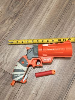 Nerf Fortnite Flare Dart Blaster, Includes 3 Nerf Mega Darts Key item features  Fortnite-Inspired Design: The Nerf Fortnite Flare blaster is modeled a