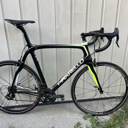 Pinarello Prince Carbon Road Bike XL 59.5cm! Very Nice!