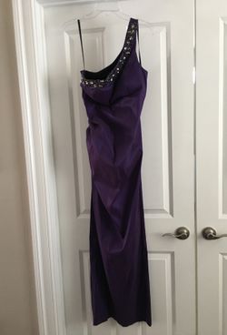 Beautiful Deep Purple off shoulder floor length prom dress gown