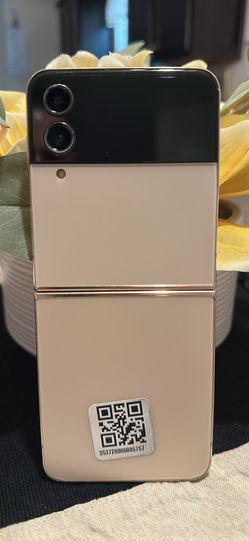 Samsung Galaxy Z Flip 4
