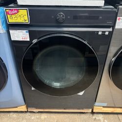 New! Samsung 27” Bespoke Electric Dryer 
