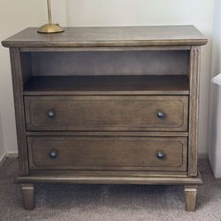 Nightstands with Built-in Outlets and Solid Wood Legs and Open Shelve (Set of 2)