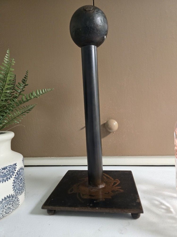 Jan Barboglio Paper Towel Holder