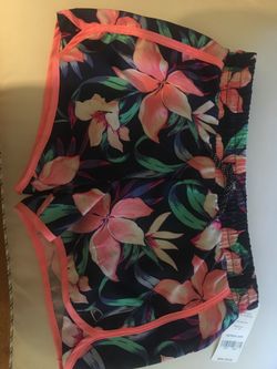 Flower shorts Size 6 Girl