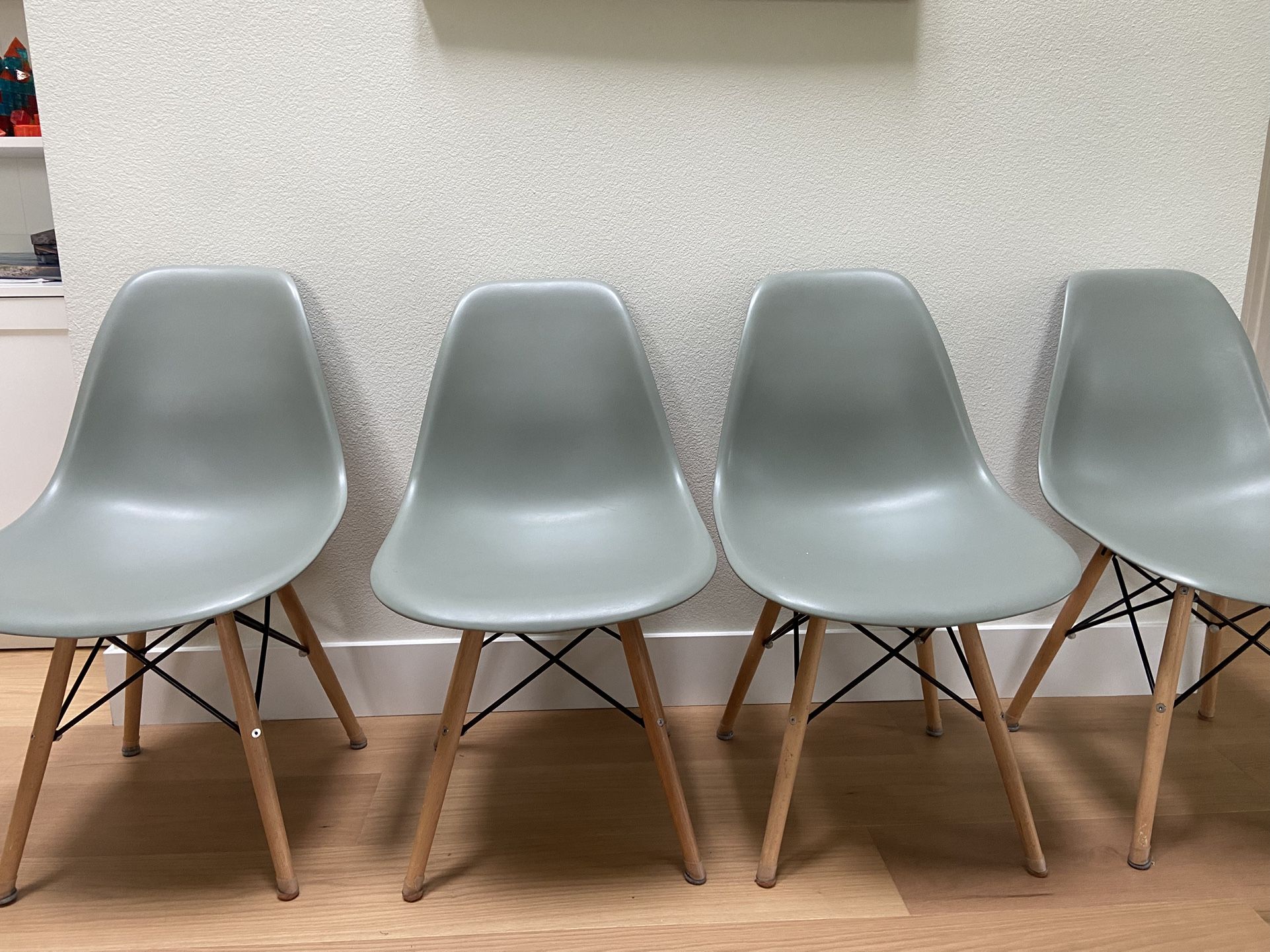 Modern Chairs