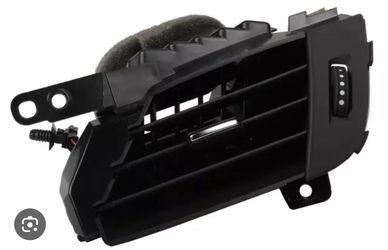 22888854 | 14-16 Cadillac ELR Intrument Panel outer Air outlet