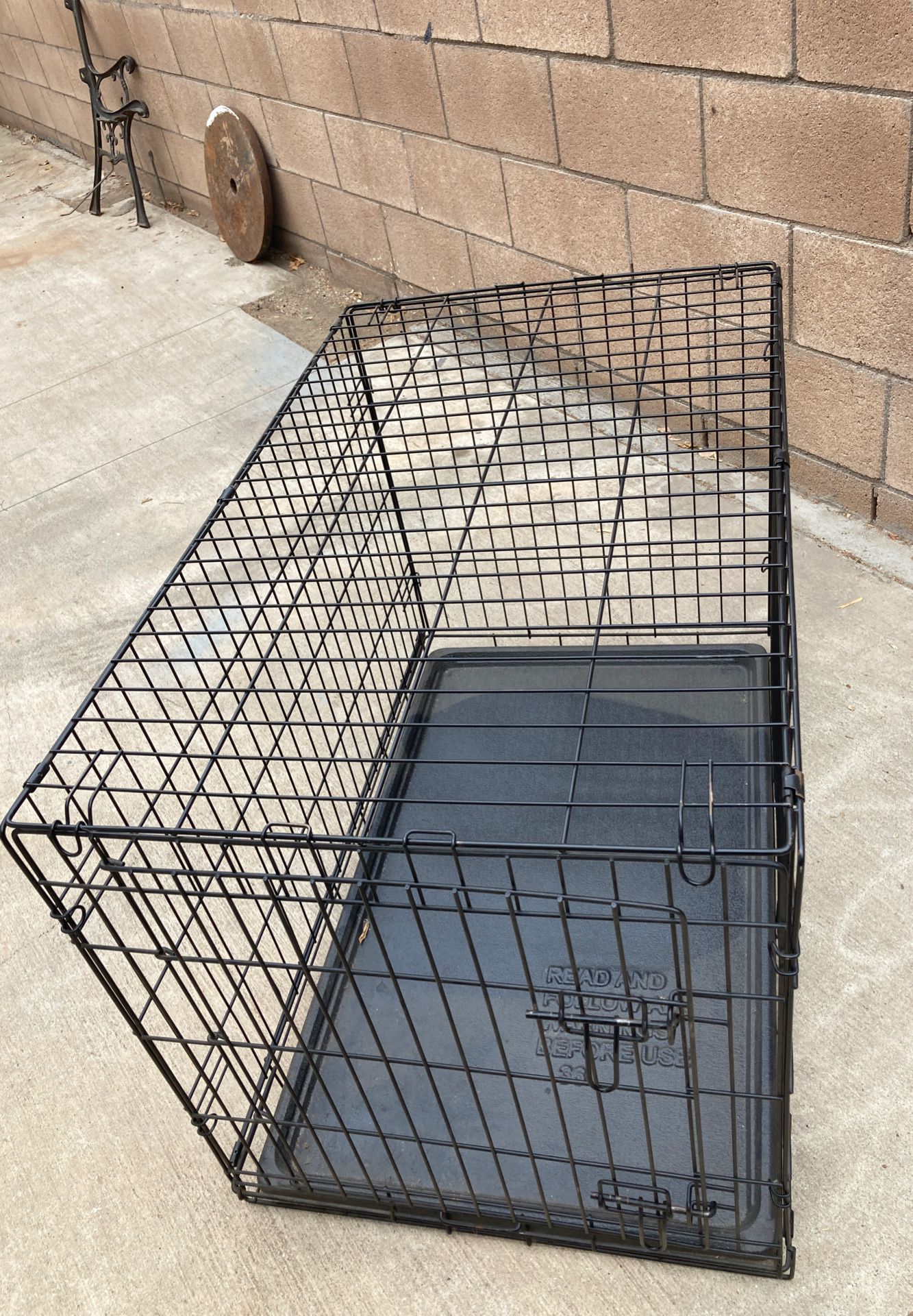 Dog crate, large
