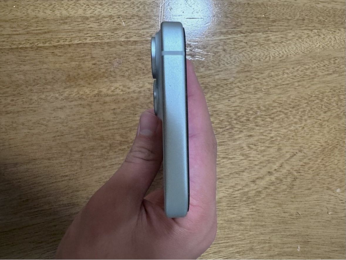 iPhone 15 128gb